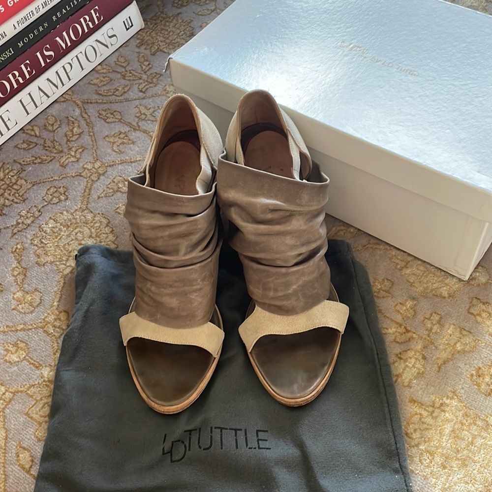 VPL by Tuttle Woman’s Shoes
